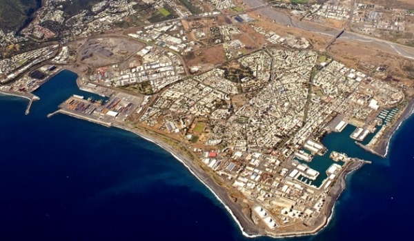 Zone aménagement portuaire vitale pour l'avenir del'île